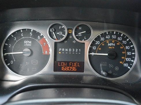 Used 2007 HUMMER H3 image 24