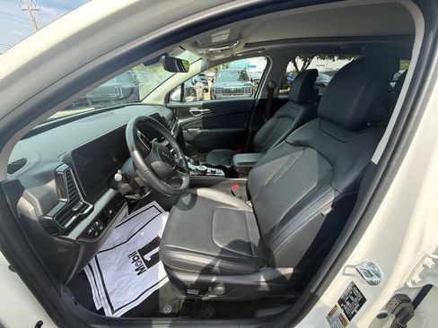 Used 2024 Kia Sportage EX w/ EX Premium Package AWD/4WD image 12