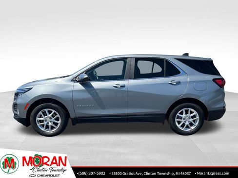 Certified 2024 Chevrolet Equinox LT FWD image 3