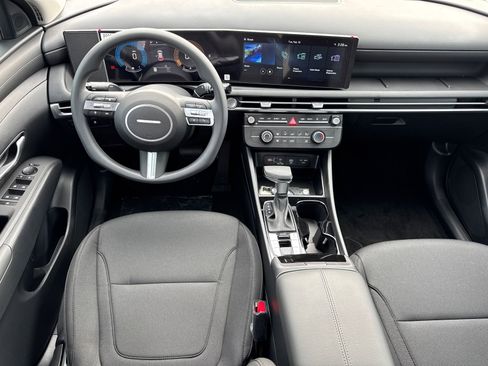 New 2026 Hyundai Tucson SE image 22