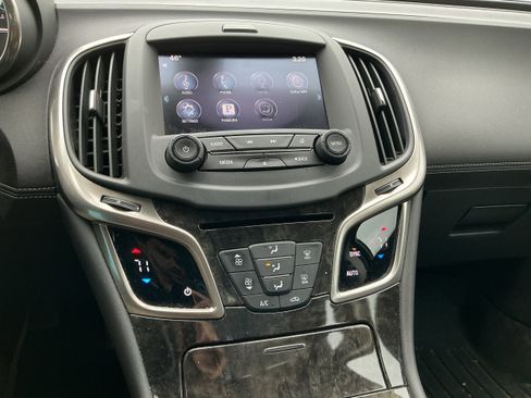 Used 2014 Buick LaCrosse FWD image 7