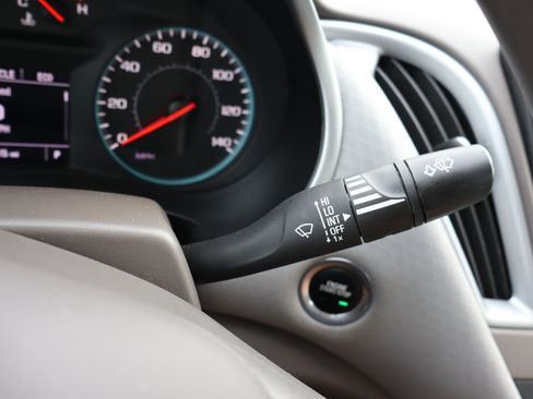 Used 2024 Chevrolet Malibu LT FWD image 22