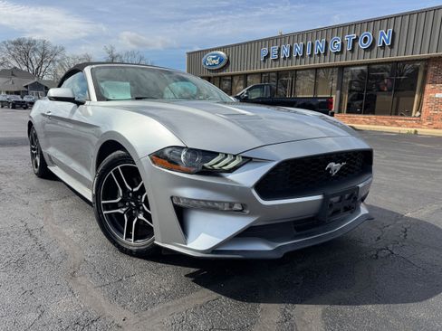 Used 2020 Ford Mustang Premium image 1