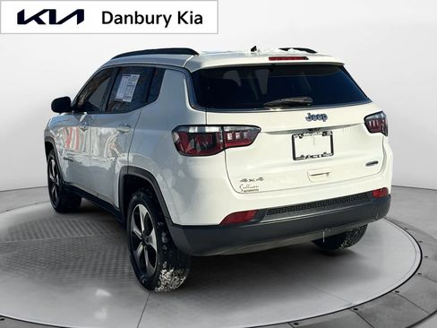 Used 2017 Jeep Compass Latitude w/ Popular Equipment Group image 4