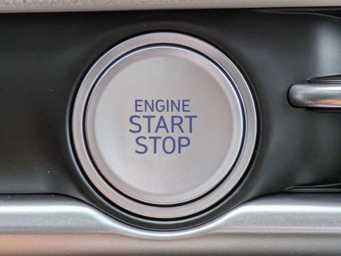 Certified 2025 Hyundai Tucson SEL image 32