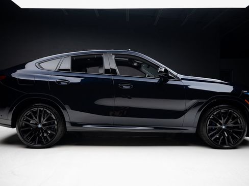Used 2026 BMW X6 M60i AWD/4WD image 37