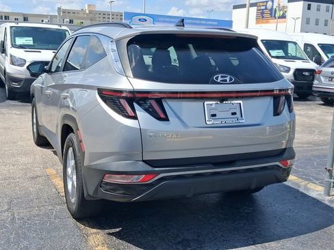 Used 2023 Hyundai Tucson SEL FWD image 3
