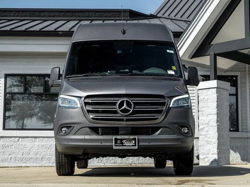 New 2025 Mercedes-Benz Sprinter 2500 image 5