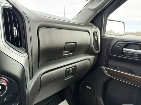Used 2020 Chevrolet Silverado 1500 LT Trail Boss image 24