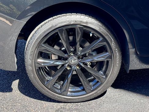 Used 2022 Lexus IS 350 F Sport w/ Memory Package AWD/4WD image 13