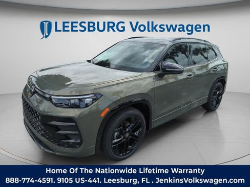 New 2026 Volkswagen Tiguan SE R-Line FWD image 14