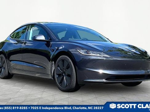 Used 2025 Tesla Model 3 Long Range RWD image 1
