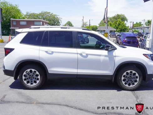 Used 2024 Honda Passport TrailSport image 25