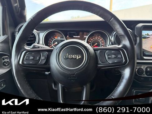 Used 2022 Jeep Wrangler Unlimited Sport AWD/4WD image 32
