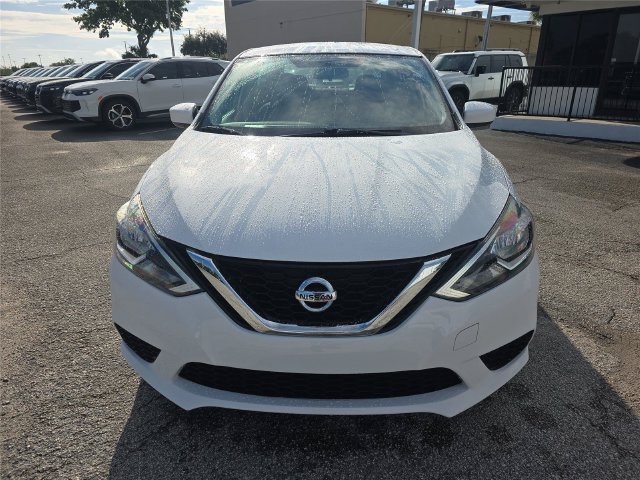 Used 2017 Nissan Sentra S FWD image 2