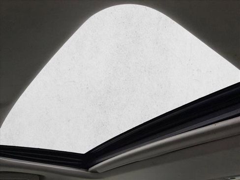 Used 2018 Lexus IS 350 AWD image 19