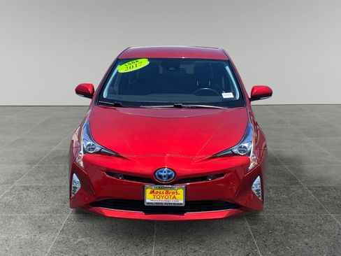 Used 2017 Toyota Prius Four Touring w/ Premium Convenience Package FWD image 8