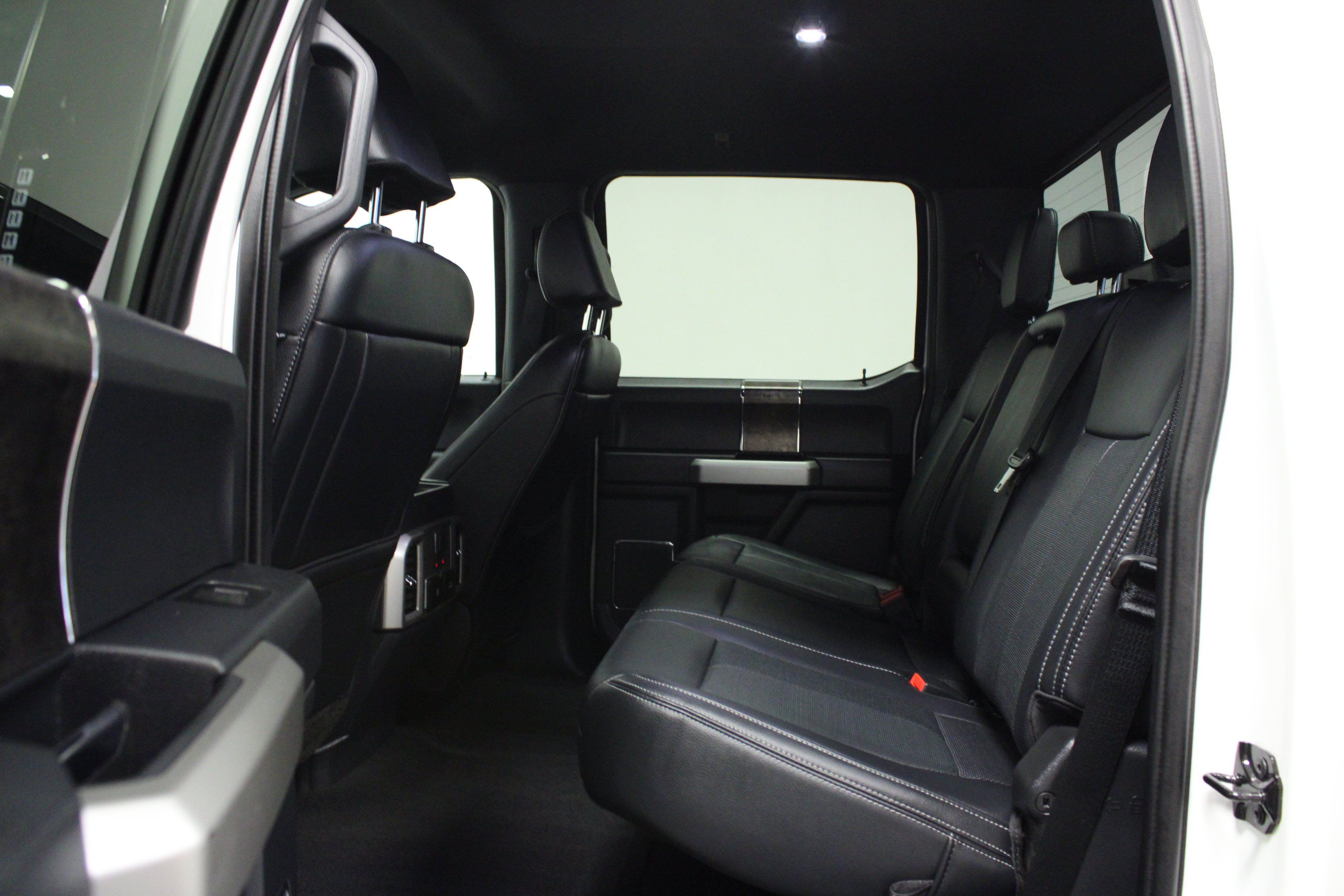 Used 2022 Ford F350 Lariat w/ Lariat Ultimate Package AWD/4WD image 13
