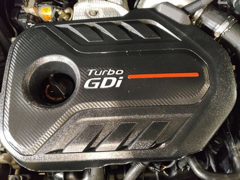 Used 2020 Hyundai Santa Fe Limited w/ Cargo Package image 30