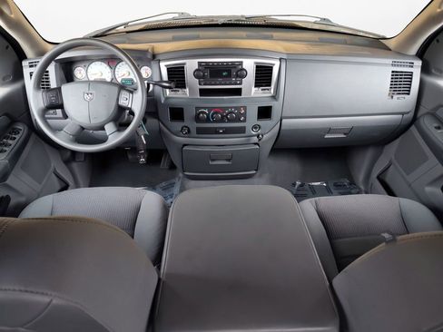 Used 2008 Dodge Ram 1500 Truck SLT image 3