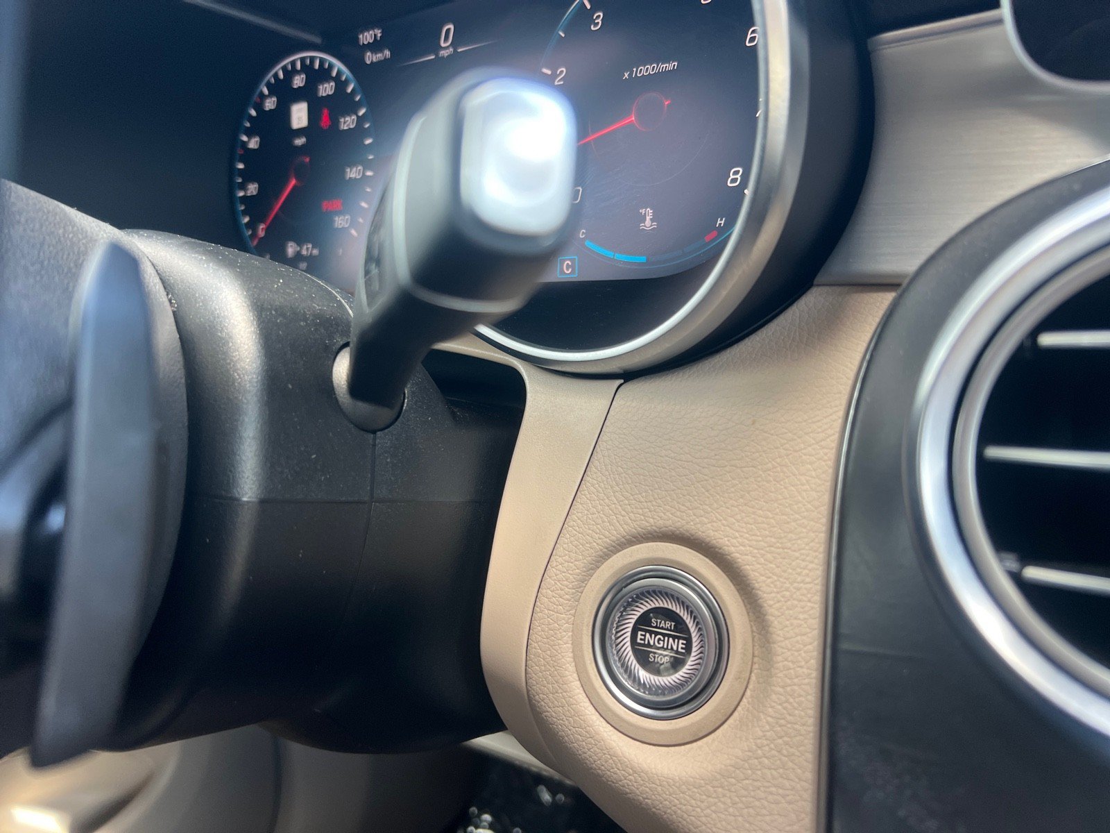 Certified 2022 Mercedes-Benz GLC 300 image 28