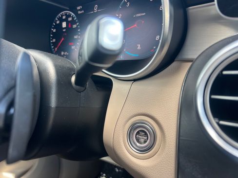Certified 2022 Mercedes-Benz GLC 300 image 28