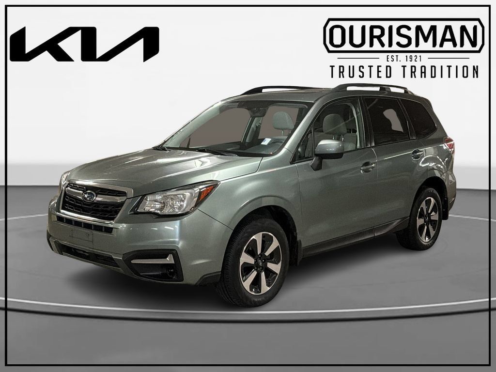 Used 2017 Subaru Forester 2.5i Premium w/ All-Weather Package AWD/4WD image 2