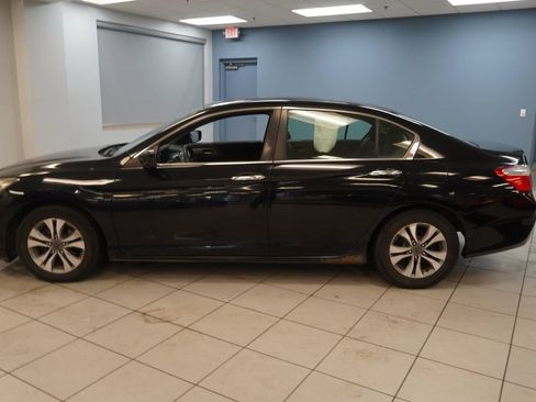 Used 2014 Honda Accord LX image 2
