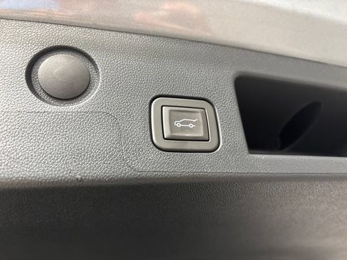 New 2027 GMC Terrain Elevation w/ Elevation Premium Package AWD/4WD image 26