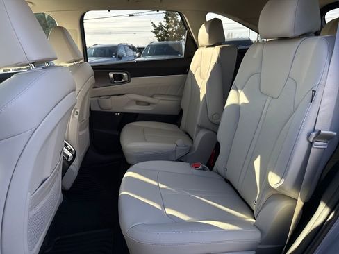 New 2026 Kia Sorento SX image 15