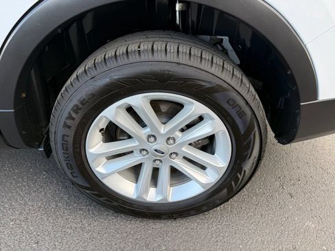 Used 2016 Ford Explorer 4WD image 5