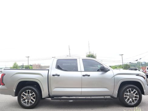 Used 2023 Toyota Tundra SR AWD/4WD image 6