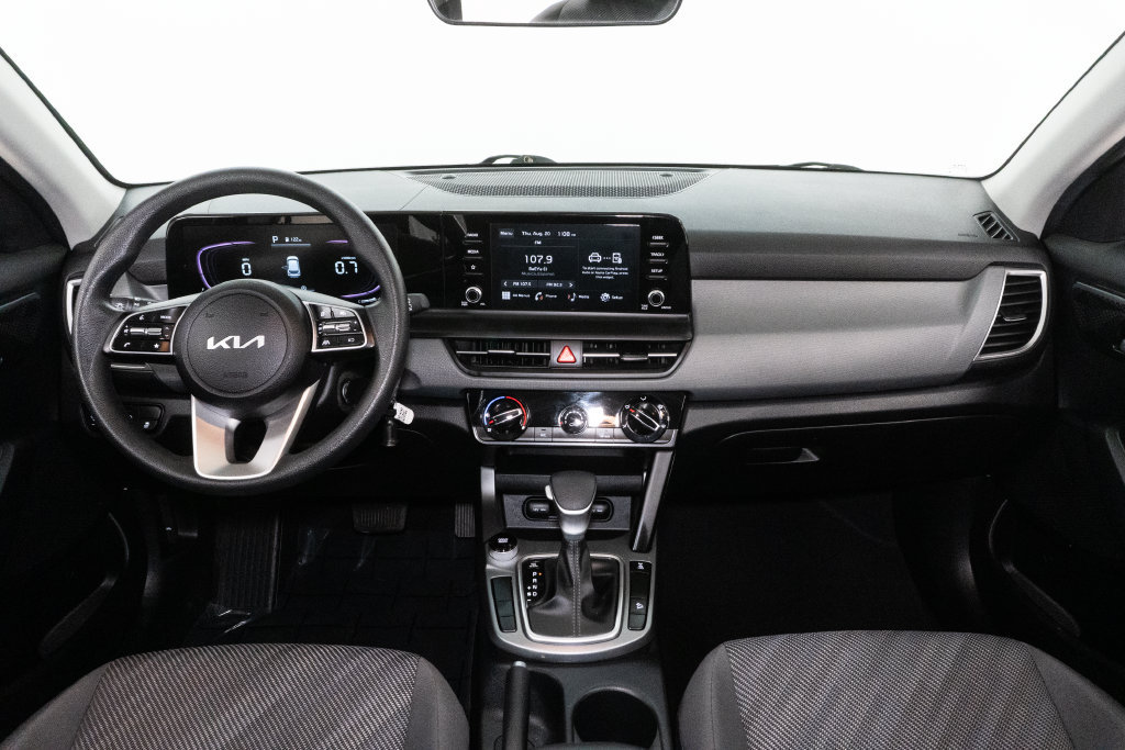 Used 2024 Kia Seltos LX AWD/4WD image 22