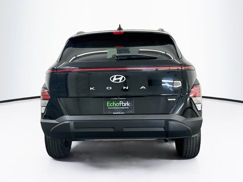 Used 2025 Hyundai Kona SEL AWD/4WD image 7