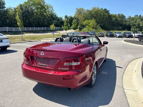 Used 2010 Lexus IS 250C RWD image 4