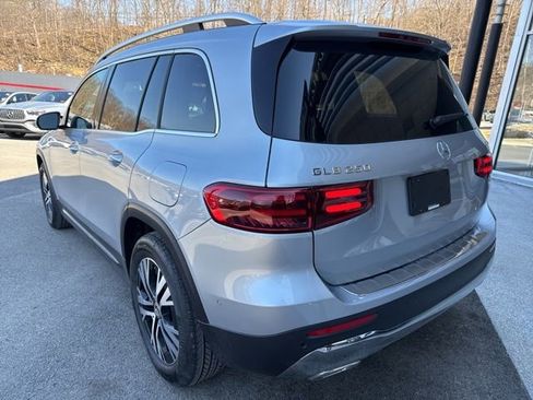 New 2026 Mercedes-Benz GLB 250 4MATIC image 3