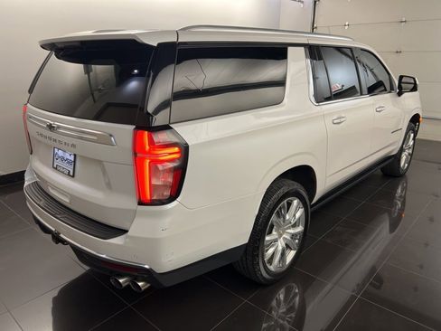 Used 2021 Chevrolet Suburban High Country image 6