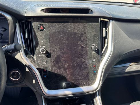 Used 2022 Subaru Outback Limited XT image 4