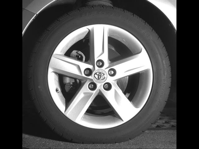 Used 2012 Toyota Camry SE FWD image 19