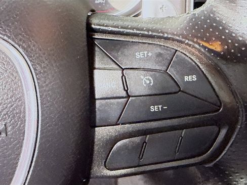 Used 2023 Dodge Charger R/T image 15