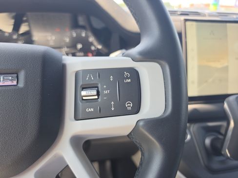 Used 2025 Land Rover Defender 110 S AWD/4WD image 20