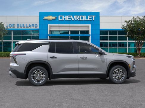 New 2026 Chevrolet Traverse LT w/ Driver Confidence Package image 44