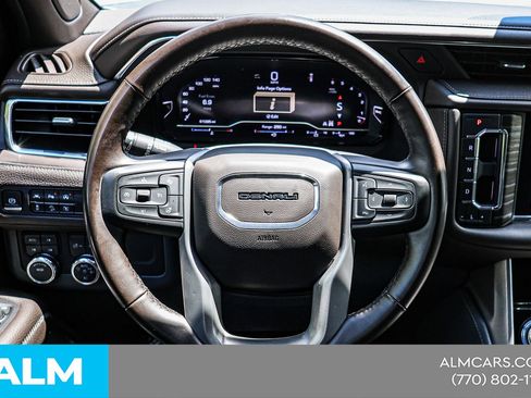 Used 2023 GMC Yukon Denali AWD/4WD image 24