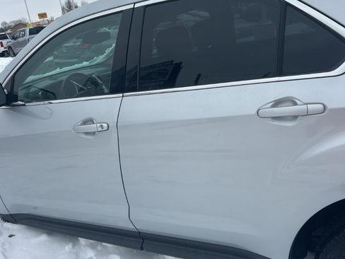 Used 2012 Chevrolet Equinox LT w/ Driver Convenience Package image 3