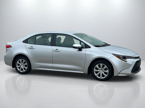 Certified 2026 Toyota Corolla LE FWD image 4