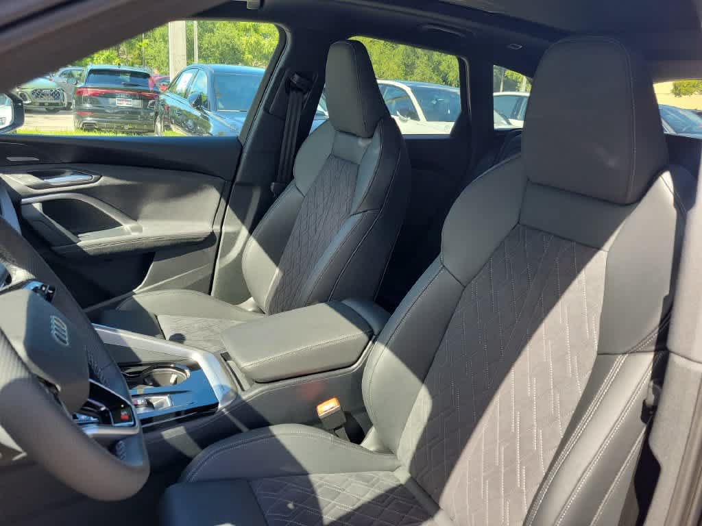New 2026 Audi SQ5 Premium Plus AWD/4WD image 19