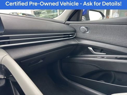 Used 2024 Hyundai Elantra Limited FWD image 19