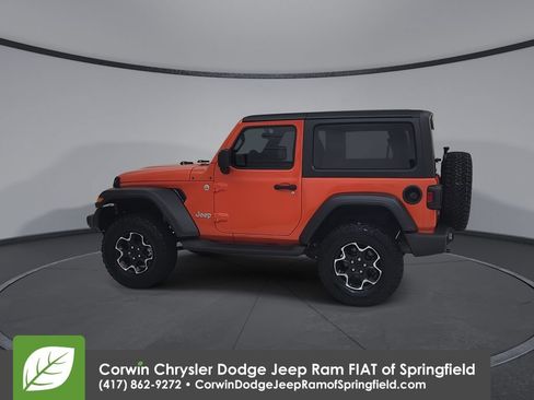 Certified 2018 Jeep Wrangler Sport AWD/4WD image 15