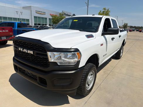 Used 2022 RAM 2500 Tradesman AWD/4WD image 9