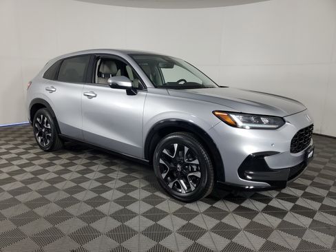 New 2026 Honda HR-V EX-L image 2